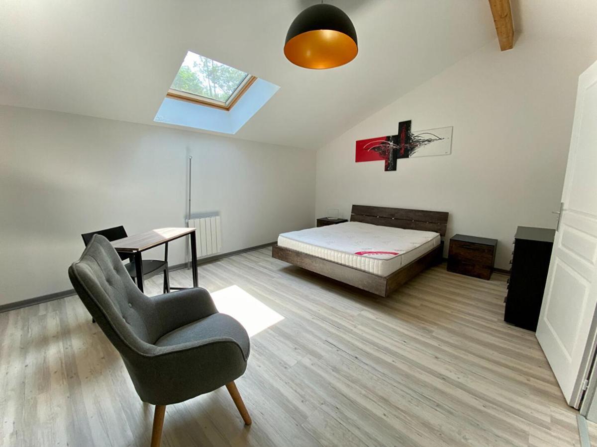 Chambre privée à 10mn du lac et stations de ski Apartamento Publier Exterior foto